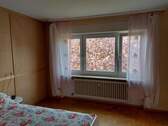 Schlafzimmer1 - 4 Zimmer Etagenwohnung zum Kaufen in Freiburg im Breisgau
