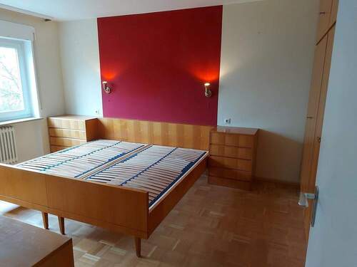 Schlafzimmer2 - Etagenwohnung mit 101,00 m² in Freiburg im Breisgau zum Kaufen