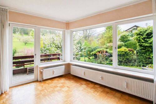 Neu - Ruheoase am Naturschutzgebiet: Lichtdurchflutete 3-Zimmer-Wohnung mit Terrassen & Balkon