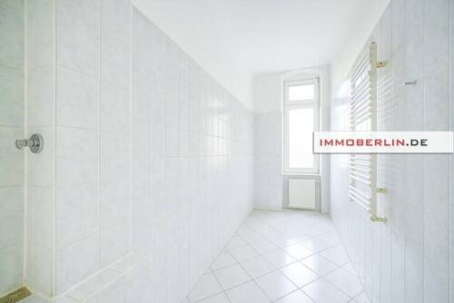 2 - 1 Zimmer Etagenwohnung in Berlin