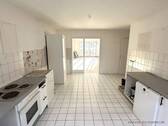 Küche Blick zum Wohnzimmer - 