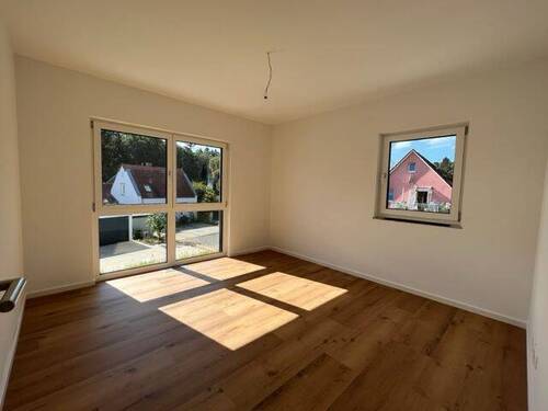 Bild 2 - 5 Zimmer Einfamilienhaus zum Kaufen in Winkelhaid