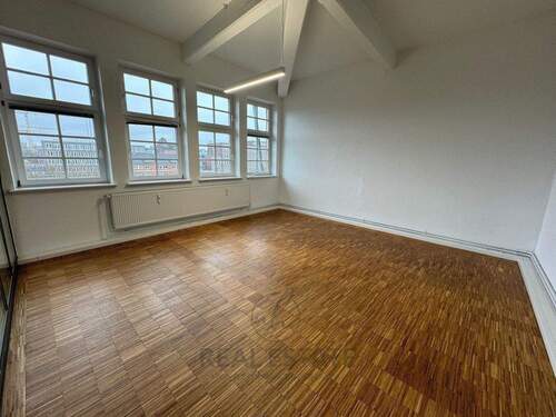 2.jpg - 6 Zimmer Büro zur Miete in Hamburg