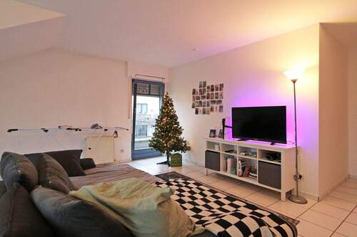 V1640 Wohnzimmer - 3 Zimmer Etagenwohnung zum Kaufen in Vechta