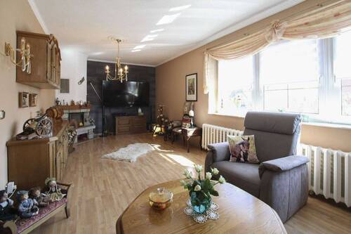 Wohnzimmer 2 mit Kamin - 4 Zimmer Einfamilienhaus zum Kaufen in Panketal