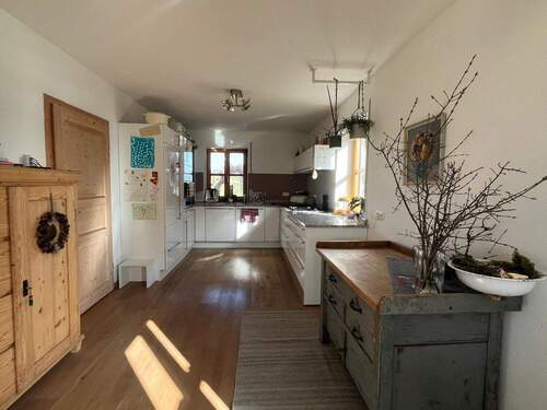 offener Wohn-Essbereich 2 - 5 Zimmer Doppelhaushälfte in Tuntenhausen