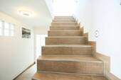 Treppenaufgang (Neubau) - 