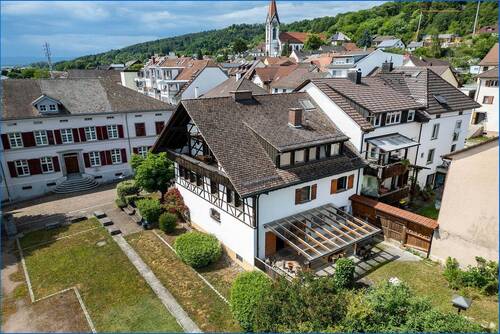 Luftbild - Einfamilienhaus mit 245,00 m&sup2; in Gailingen am Hochrhein zum Kaufen