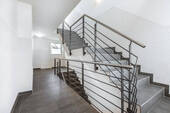 Treppenaufgang Vorderhaus - 