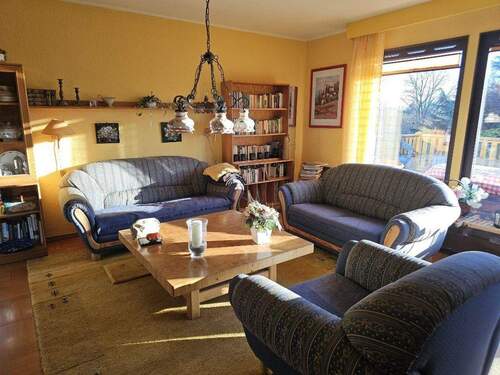 Wohnzimmer - Einfamilienhaus mit 106,00 m&sup2; in Celle zum Kaufen