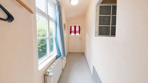 Diele - 6 Zimmer Einfamilienhaus zum Kaufen in Weener