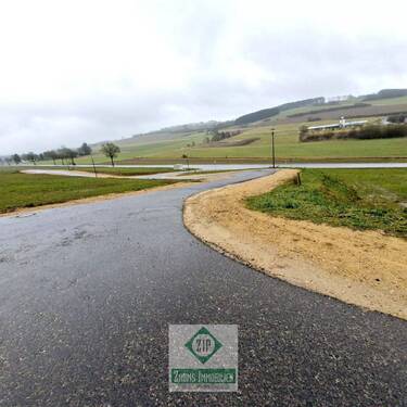 Bild 1 - Baugrundstück in Schönecken, 653 m² - Naturnähe