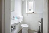 WC 1. OG hinten - 