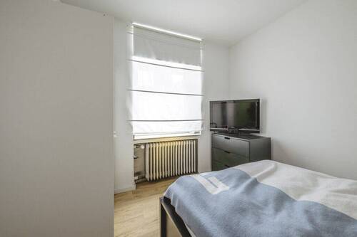 Schlafzimmer EG hinten - 