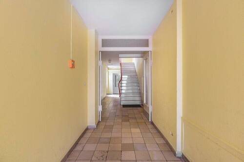 Eingangsbereich - Mehrfamilienhaus, Wohnhaus in Aachen zum Kaufen