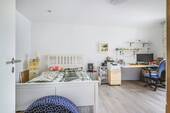 Schlafzimmer 1. OG vorne - 
