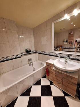 Modernes Badezimmer - 