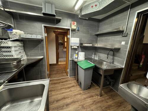 Profi Gastro-Küche - 