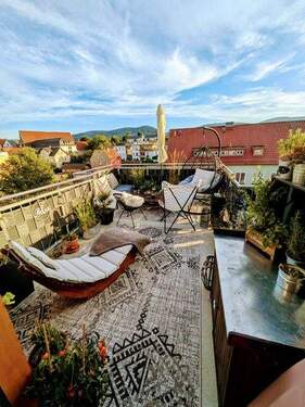 Dachterrasse - 3-Raumwohnung mit Dachterrasse im Zentrum von Saalfeld, Top Ausstattung