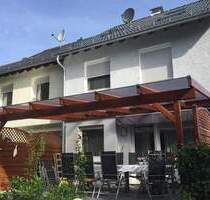 Ein-Zweifamilienhaus in Neuhausen