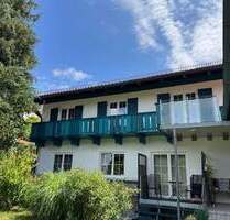 Ruhige 5 Zi-Whg. in Berg mit Balkon, renoviert