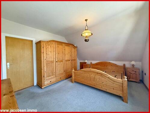 Zimmer 1 im Dachgeschoss - 