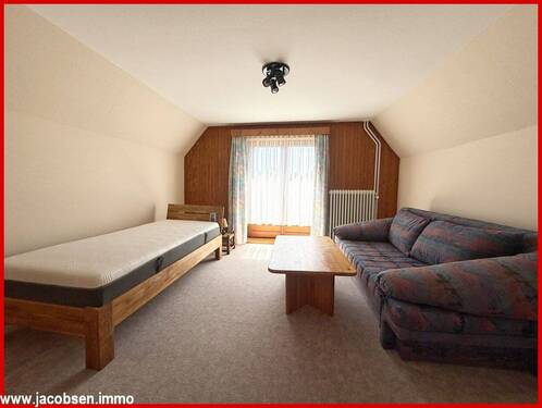 Zimmer 2 im Dachgeschoss - 