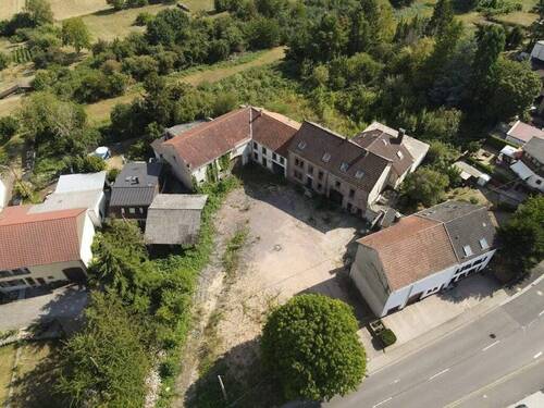 Blick nach Süden - Grundstück, ca. 9.877 m² in Felsberg, wenige km von Saarlouis, interessante Projektentwicklung bzw. Sanierung des Bestands