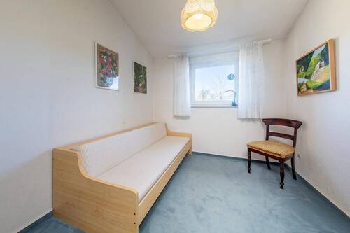 Kinder- oder Arbeitszimmer - 