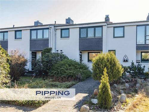 Titelbild - Ihr neues Zuhause: 'Charmantes Mittelreihenhaus mit Vollkeller und Garage in Wentorf'