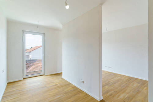 Wohn-/Schlaf-/Küchenbereich Bild II - 1 Zimmer Etagenwohnung in Kürnach