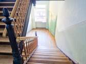 Treppenhaus - 2 Zimmer Etagenwohnung zum Kaufen in Leipzig