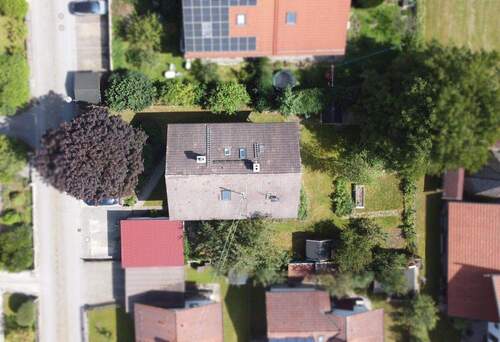 Vogelperspektive - 9 Zimmer Mehrfamilienhaus, Wohnhaus zum Kaufen in Sindelsdorf