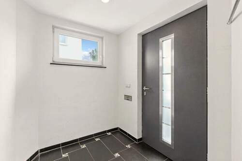 Eingangsbereich - 7 Zimmer Doppelhaushälfte in Dortmund