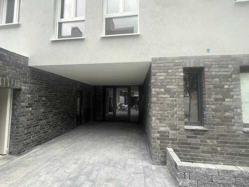 Hauseingang, Stand 28.06.24 - 