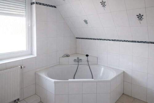 Badezimmer - 4 Zimmer Einfamilienhaus in Rheine