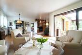 Wohn- und Esszimmer - 