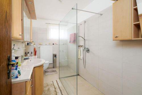 Badezimmer Einliegerwohnung - 