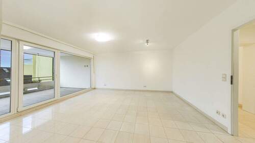 Wohnzimmer - 2 Zimmer Etagenwohnung zum Kaufen in Leichlingen