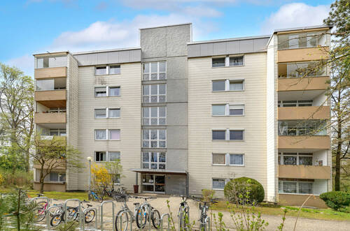 Eingang Gebäude - 
