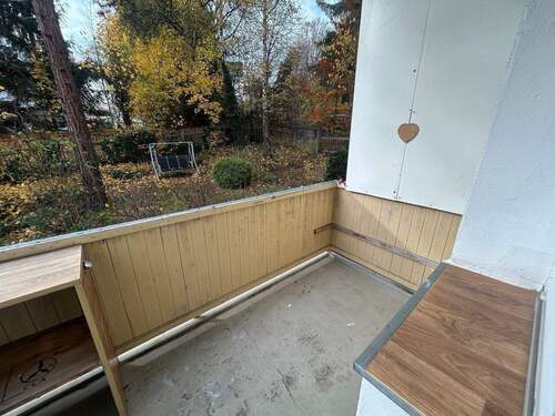 Balkon - Terrassenwohnung mit 48,00 m² in Plauen zur Miete