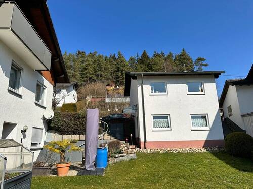 Garagen - 1 Zimmer Einfamilienhaus in Dornhan