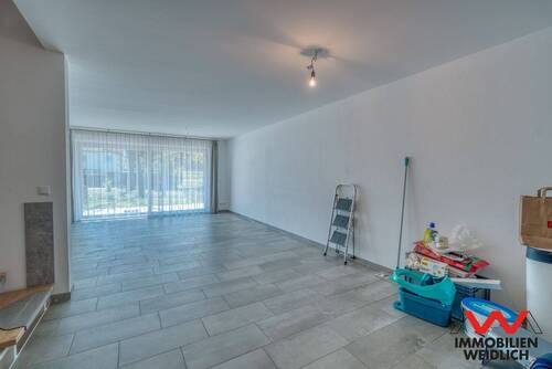 Großzügiger Wohn-Essbereich - Reihenmittelhaus mit 148,50 m&sup2; in Kirchseeon zur Miete