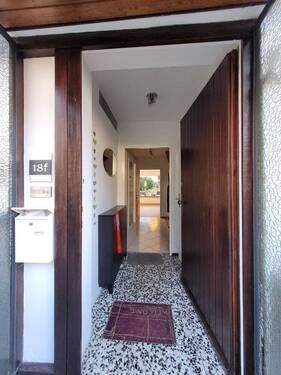 Bitte treten Sie ein! - 