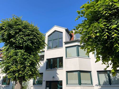 Hausansicht - Gemütliche Dachgeschosswohnung in Bestlage von Graal-Müritz – Strandnah, ruhig und sonnig