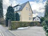 Außenansicht - ***OASE ZUM WOHLFÜHLEN** TOP GEPFLEGTE 3 ZIMMER WOHNUNG MIT BALKON UND GARAGE