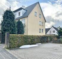 ***OASE ZUM WOHLFÜHLEN** TOP GEPFLEGTE 3 ZIMMER WOHNUNG MIT BALKON UND GARAGE - Nürnberg Laufamholz