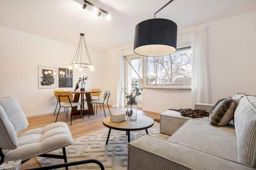 Wohnzimmer - Provisionsfrei, sofort einziehen, hochwertige 3 Zimmerwohnung zu verkaufen