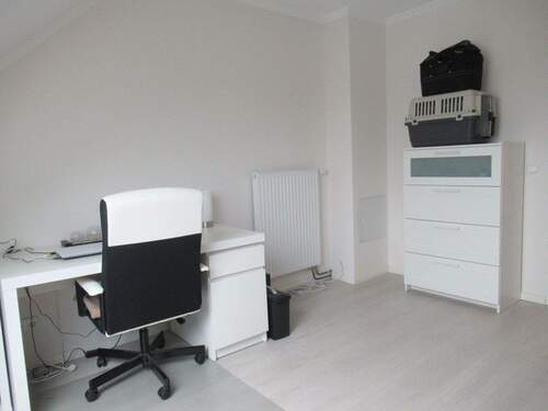 Arbeits-/Kinderzimmer - 