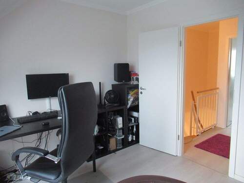 Arbeits-/Kinderzimmer - 